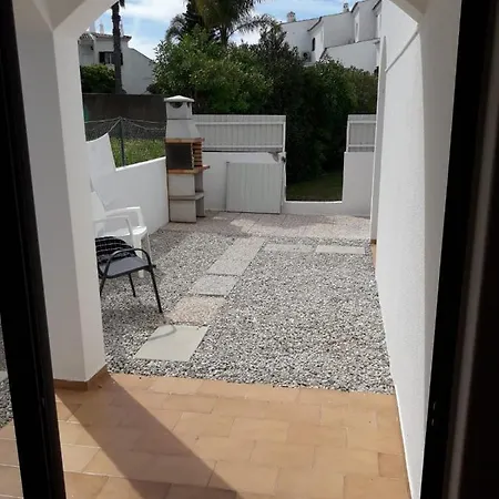 Apartment Cozy Near Oura *